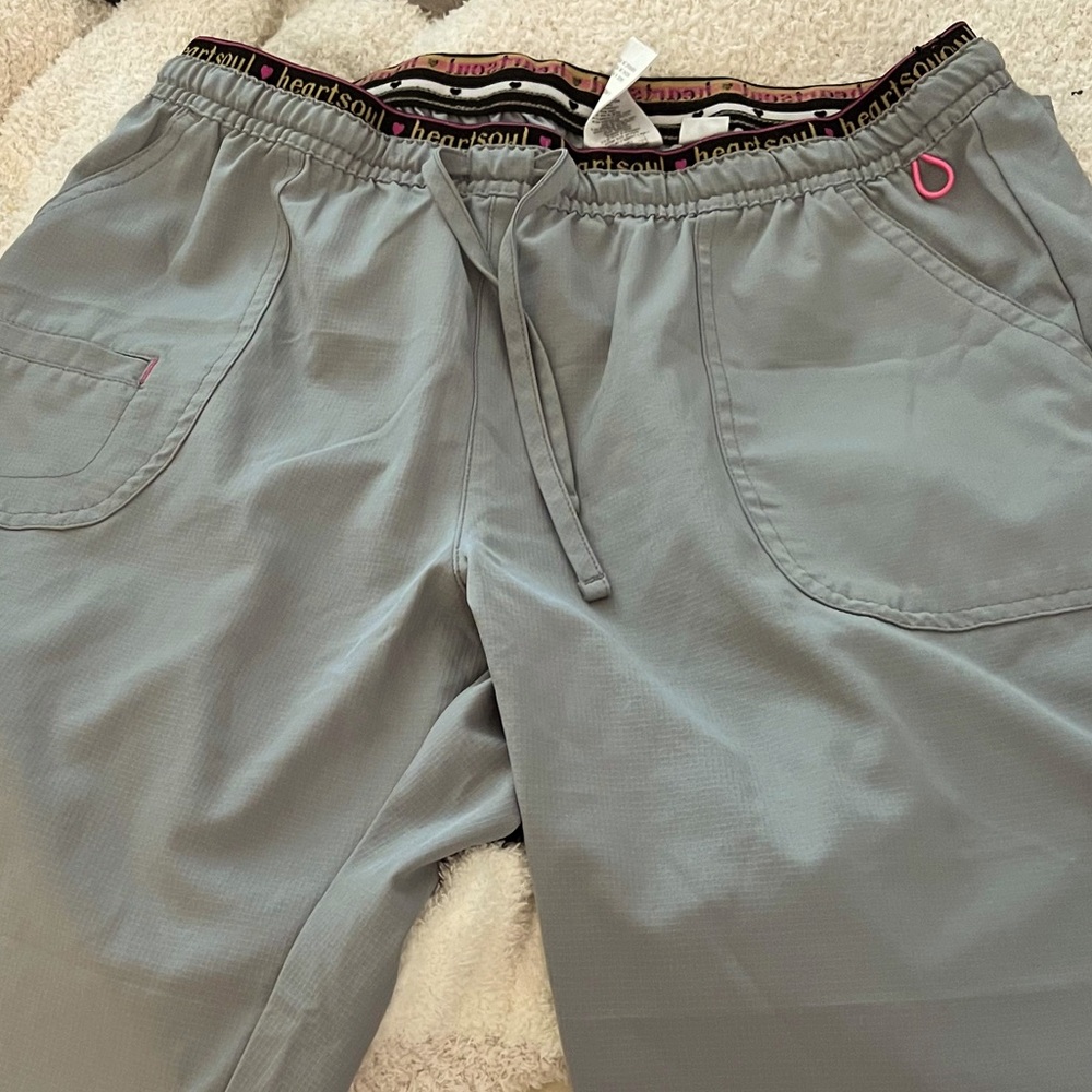 Heartsoul Cargo Scrubs perfect grey
